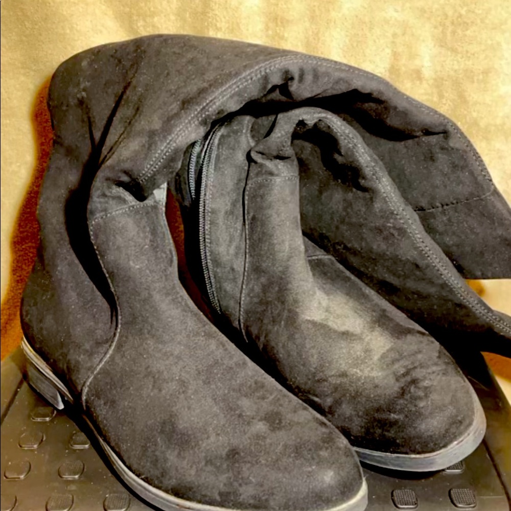 Pamela tall boots size 8.5